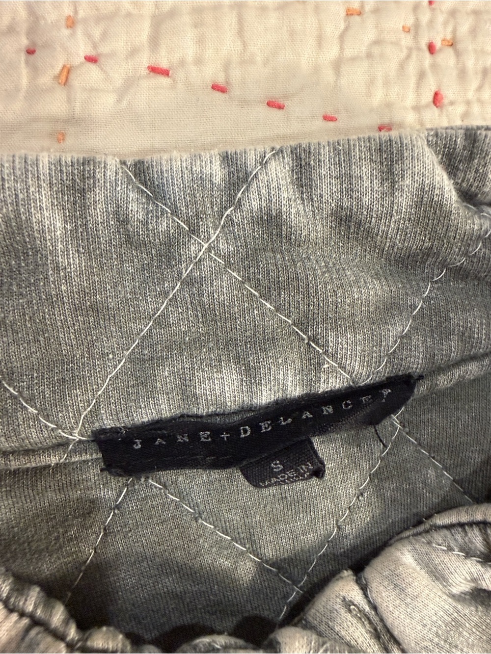 Jane + Delancey Quilted Gray Jacket with Patch Pockets small - Picture 4 of 7